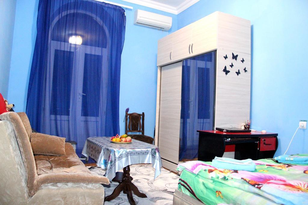 Karson Guest House And Tours Єреван Екстер'єр фото